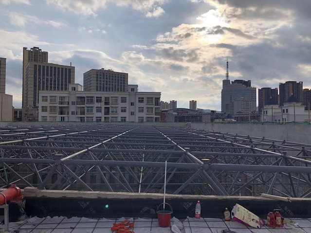 溧阳云南昆明联勤保障部队65070工程-军体训练馆网架